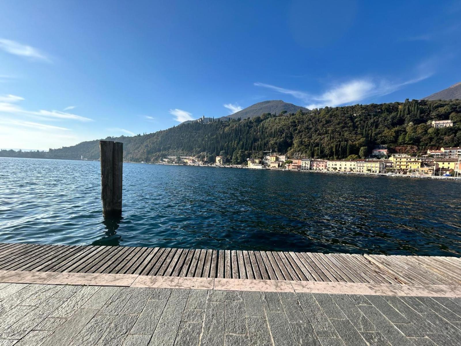 Casa Santi Il Silenzio Tra Lago E Montagna Toscolano Maderno Exterior photo
